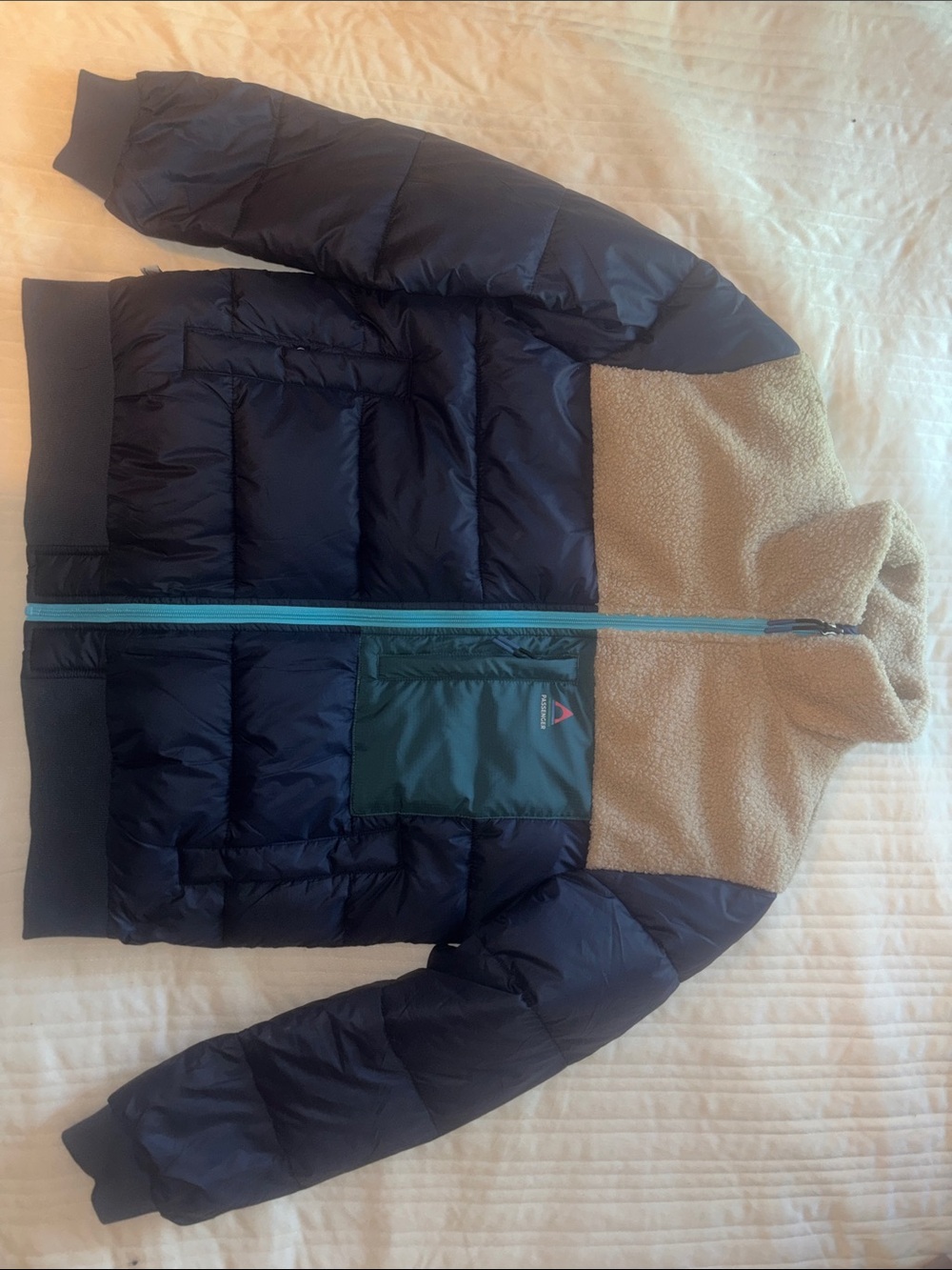 Passenger inspired recycled insulated jacked